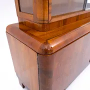 Polish Art Deco display cabinet, circa 1930.
