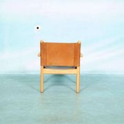 Danish safari chair in beech wood and leather from the 1970s.
