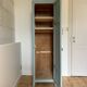 1-door wardrobe / locker room revisited in Almond (Resource)
