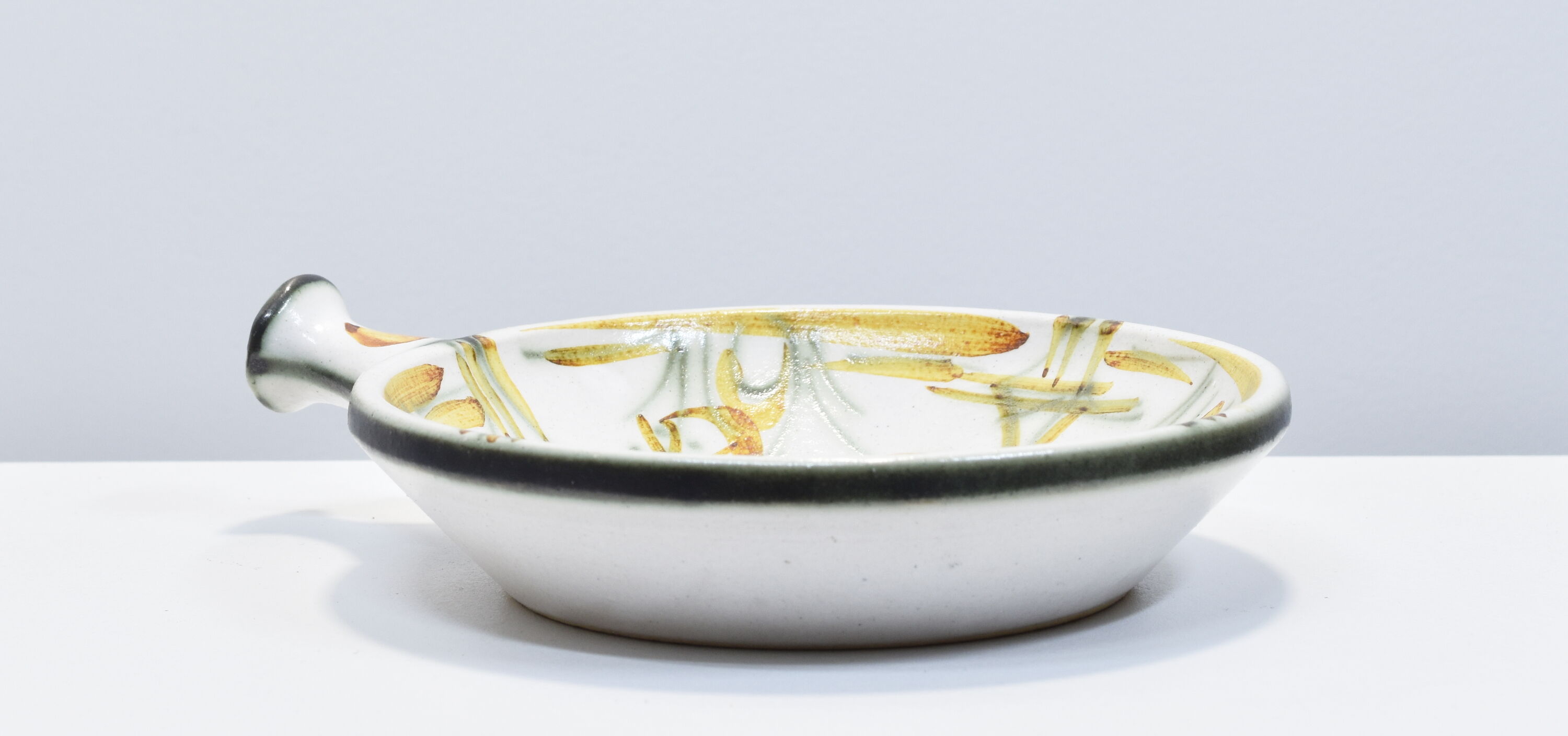 Keraluc pan vintage earthenware