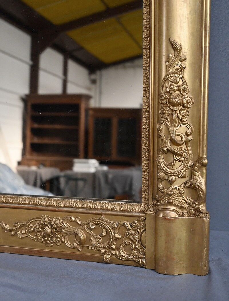 Important gilded wooden mirror, Restoration style – 19th century