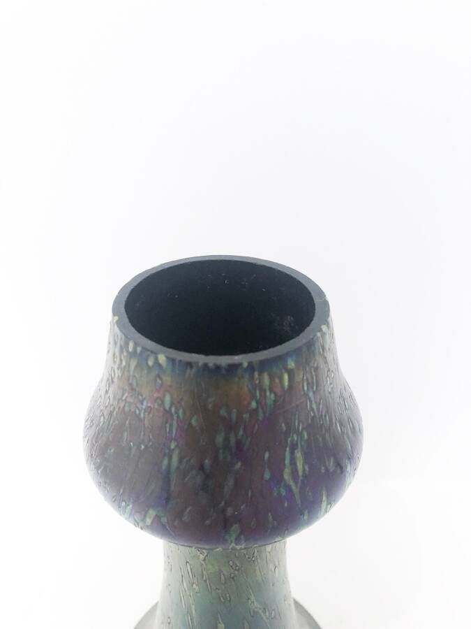 Iridescent green and purple glass paste vase – 20th century