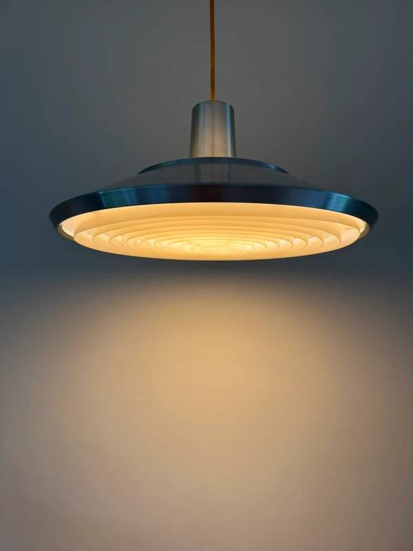 Vintage Danish Nordisk Solar - in style of Louis Poulsen Klassependel - Silver space age lamp