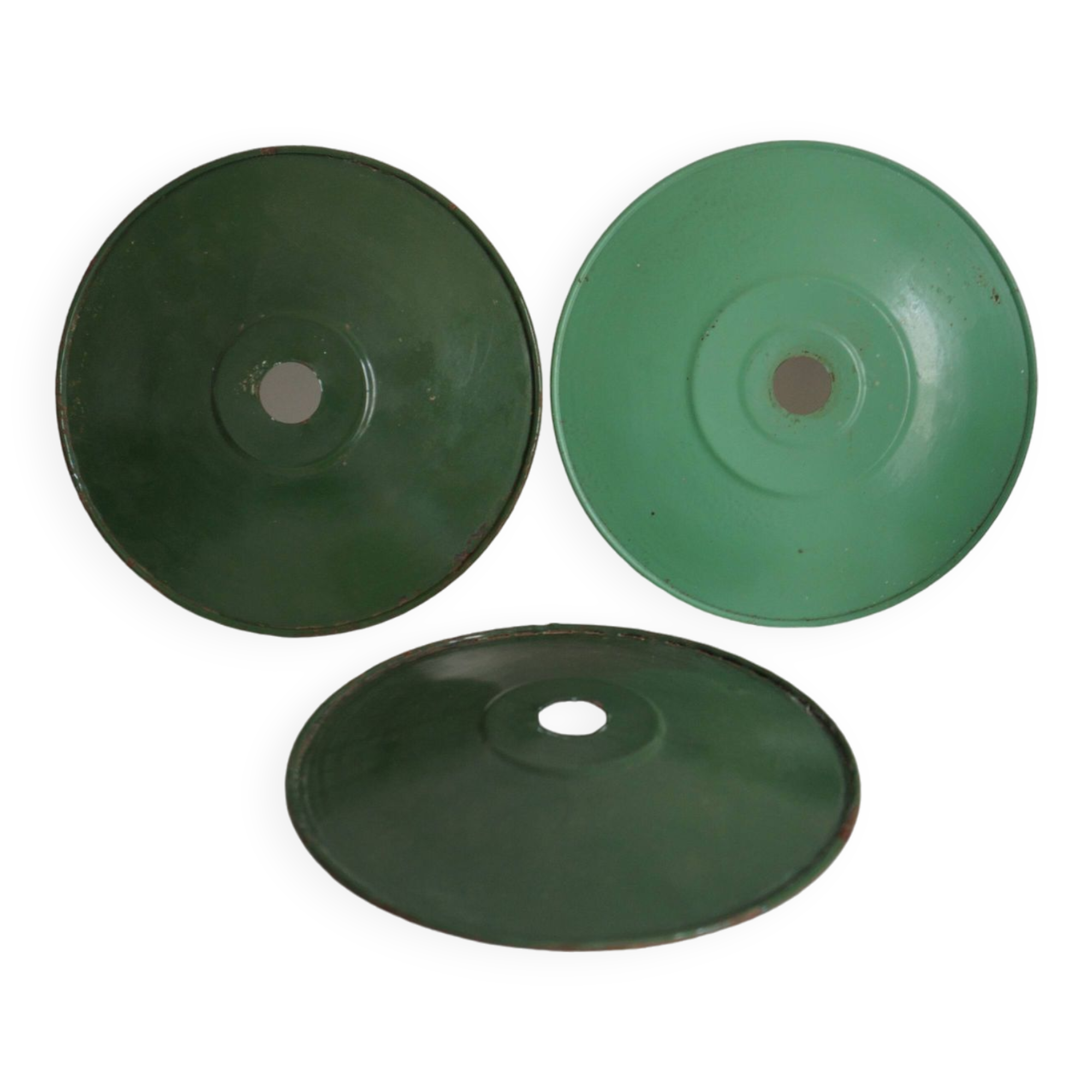 Set of 3 suspensions in old industrial green enameled sheet metal