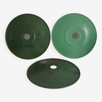 Set of 3 suspensions in old industrial green enameled sheet metal