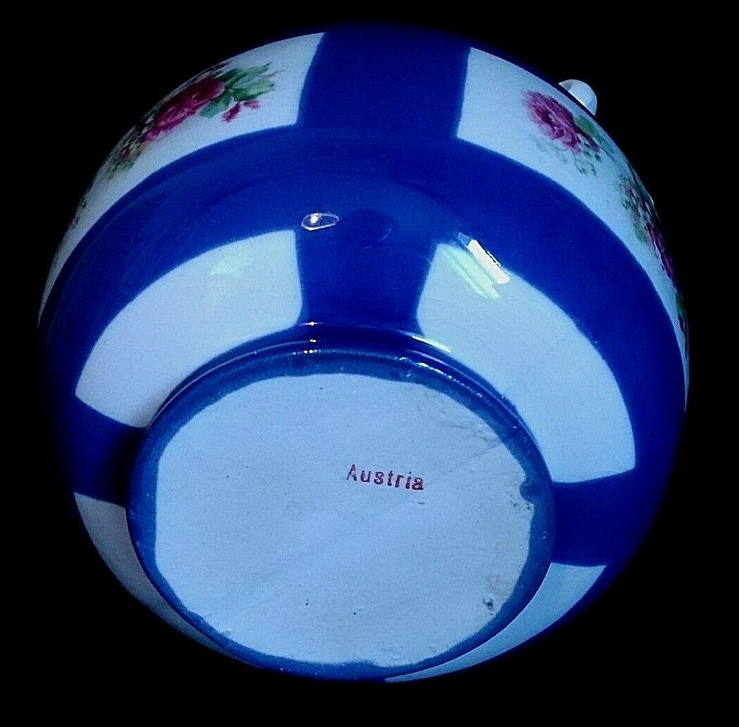 Porcelain ball vase floral decoration Austria