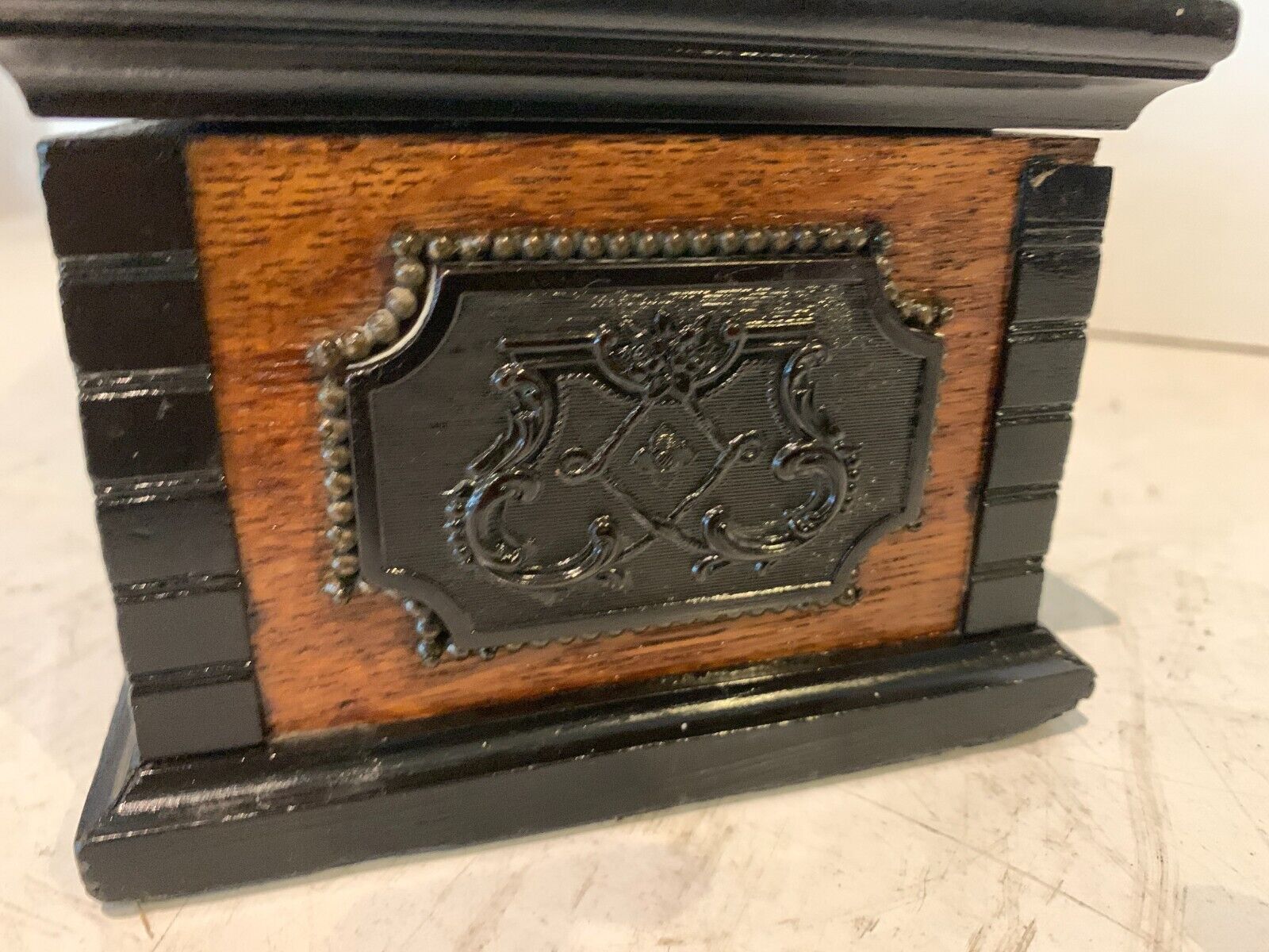 Jewelry Box Napoleon III in black wood carved XIX century