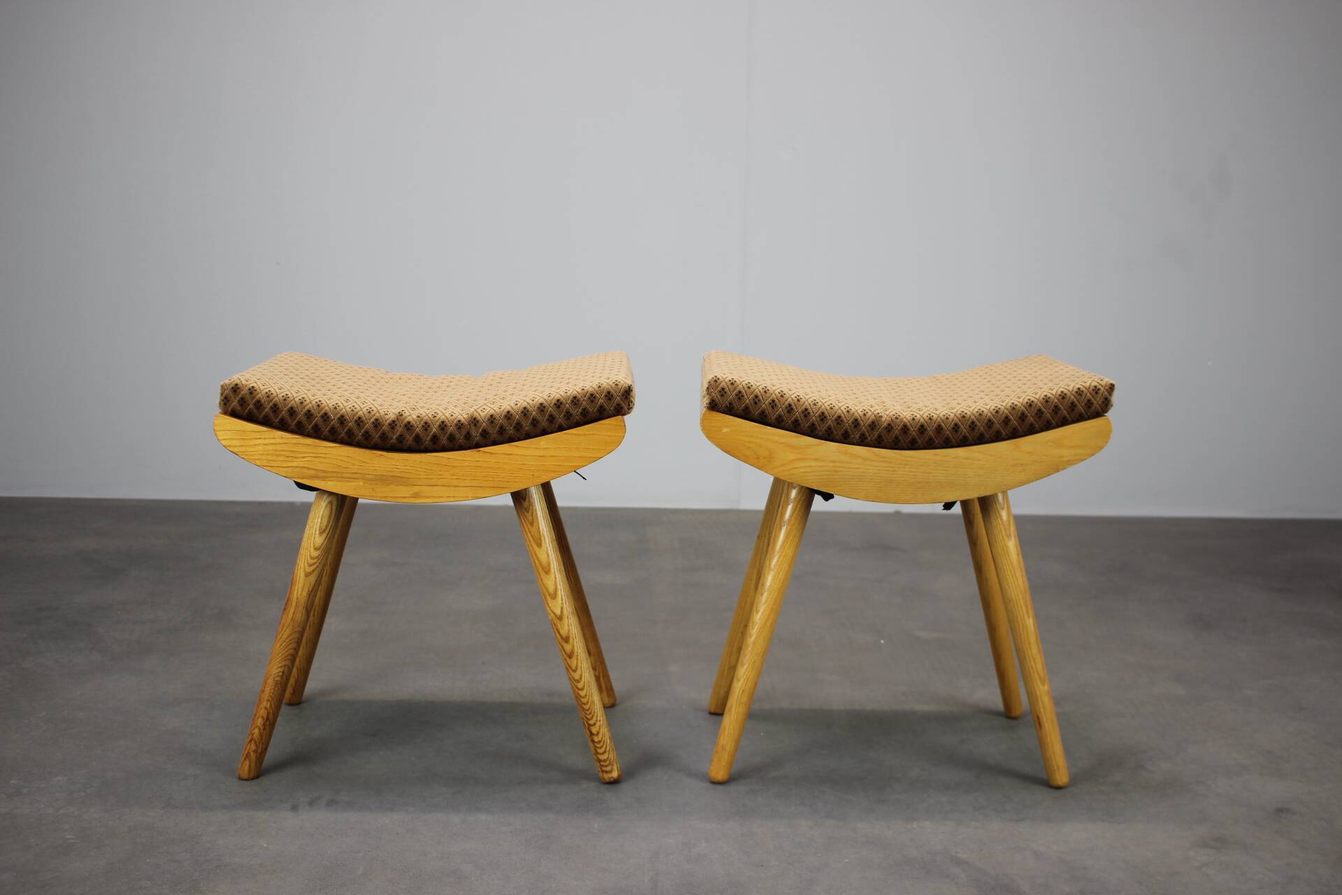 Paire de tabourets vintage Jitona, Tchécoslovaquie, 1979