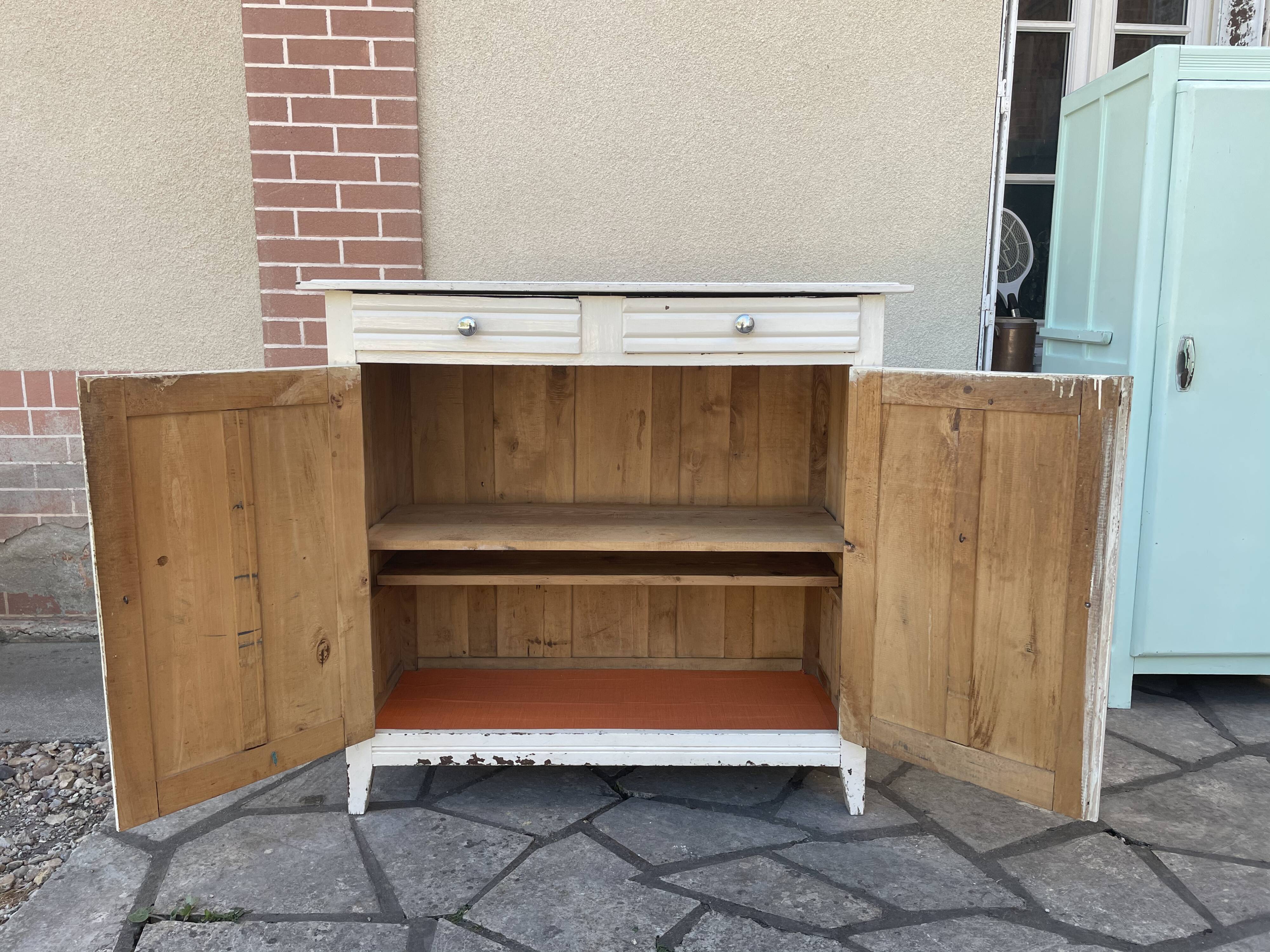 Vintage parisian buffet 1900