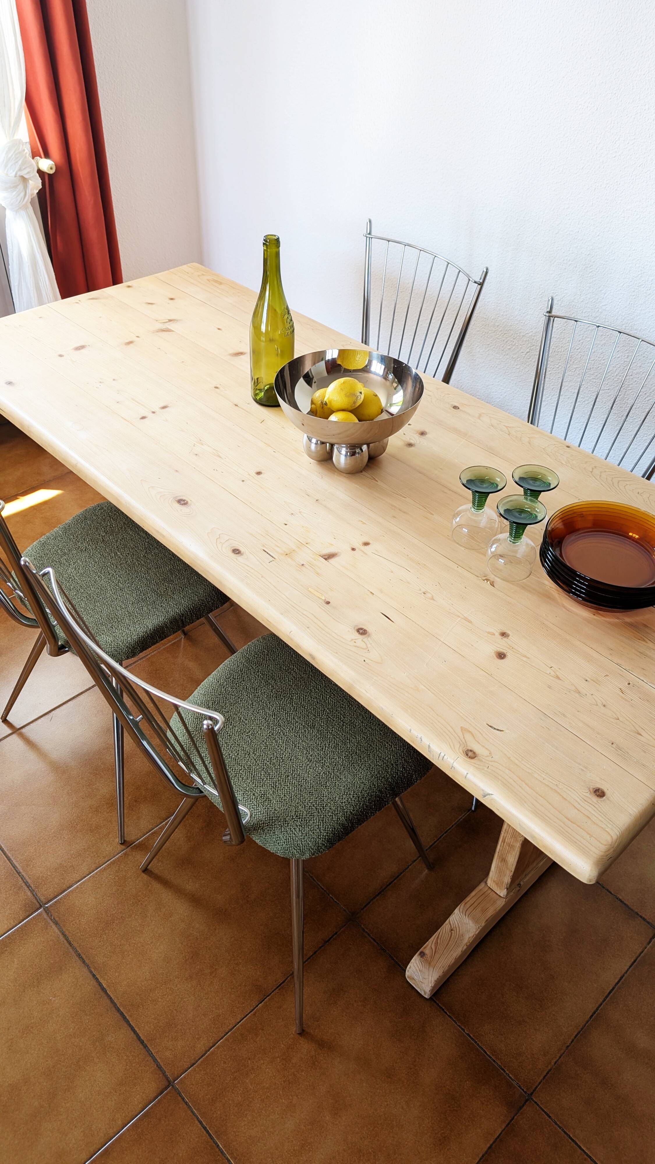 Set of 4 restored vintage chrome chairs.