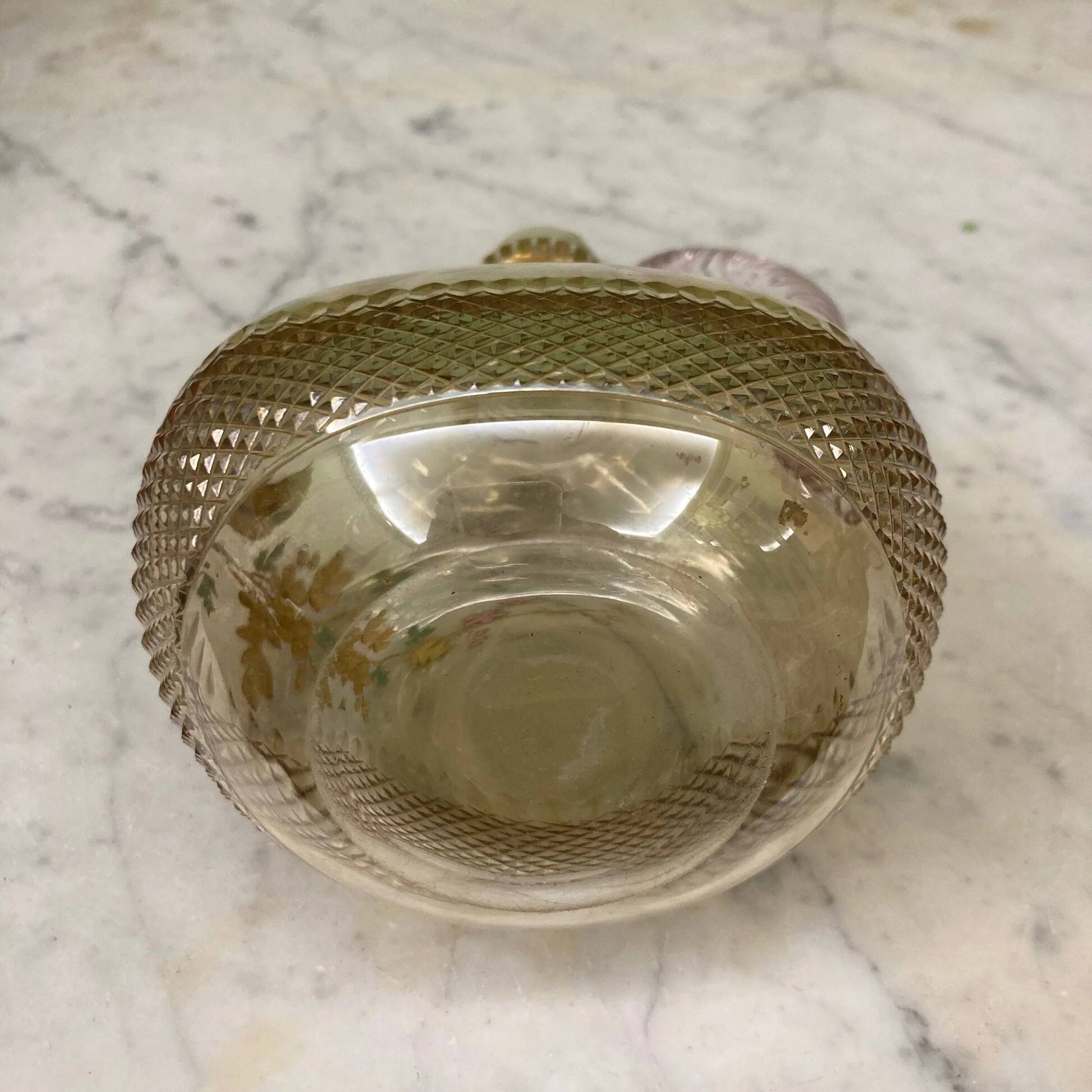 19th-century antique liqueur decanter (DLG Baccarat) cut crystal with bird decoration.