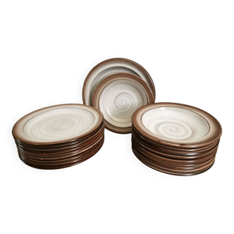 Niderviller Fonteneige service 10 flat plates 10 soup plates