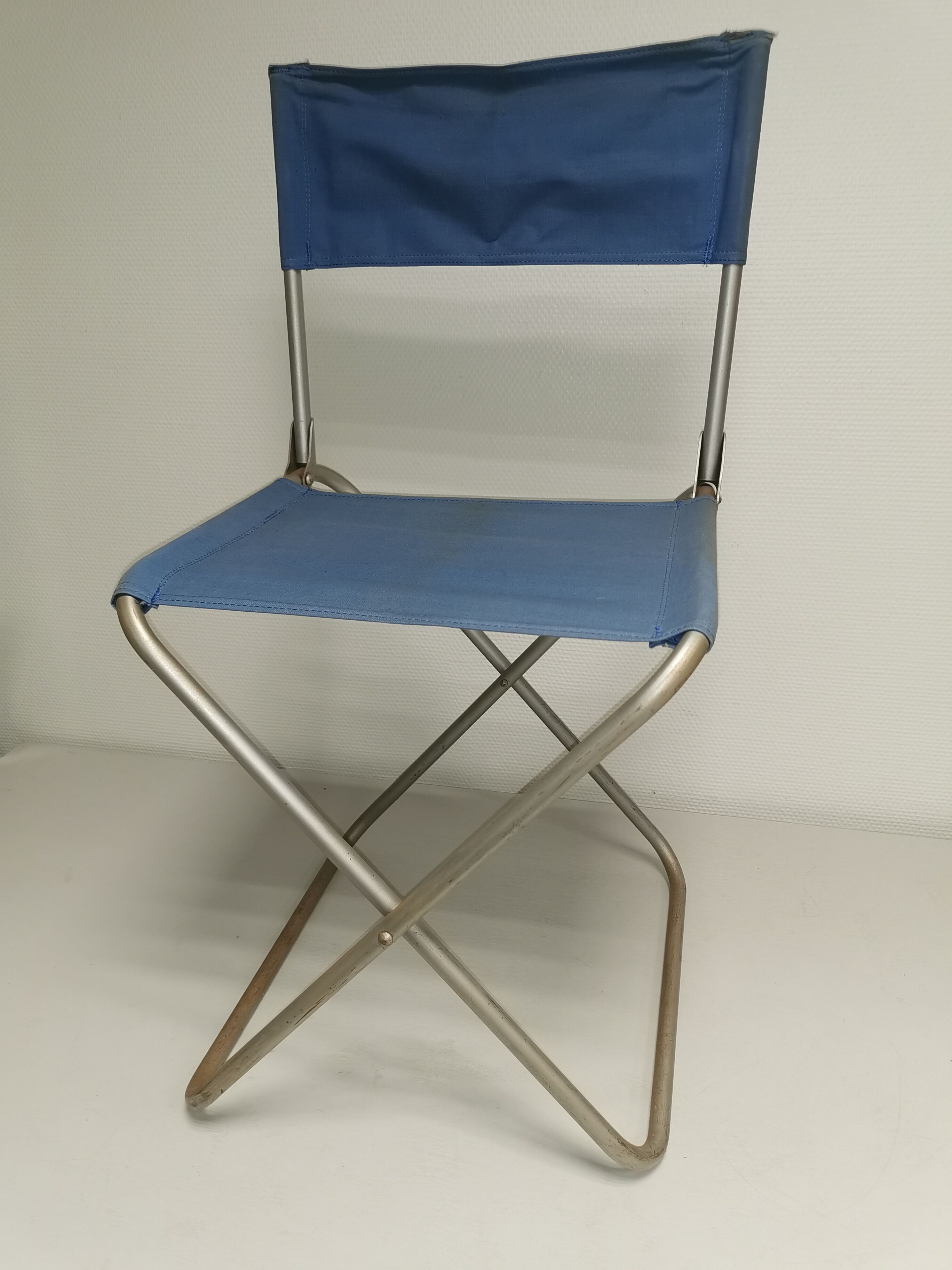 old Folding seat, vintage folding camping chair