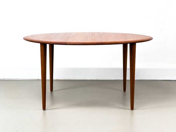 Table Basse Minerva par Peter Hvidt et Orla Mølgaard-Nielsen pour France and Son, années 1960