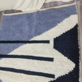 Traditional handwoven Berber rug, size 100 x 200 cm