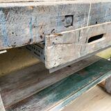 Raw workshop workbench
