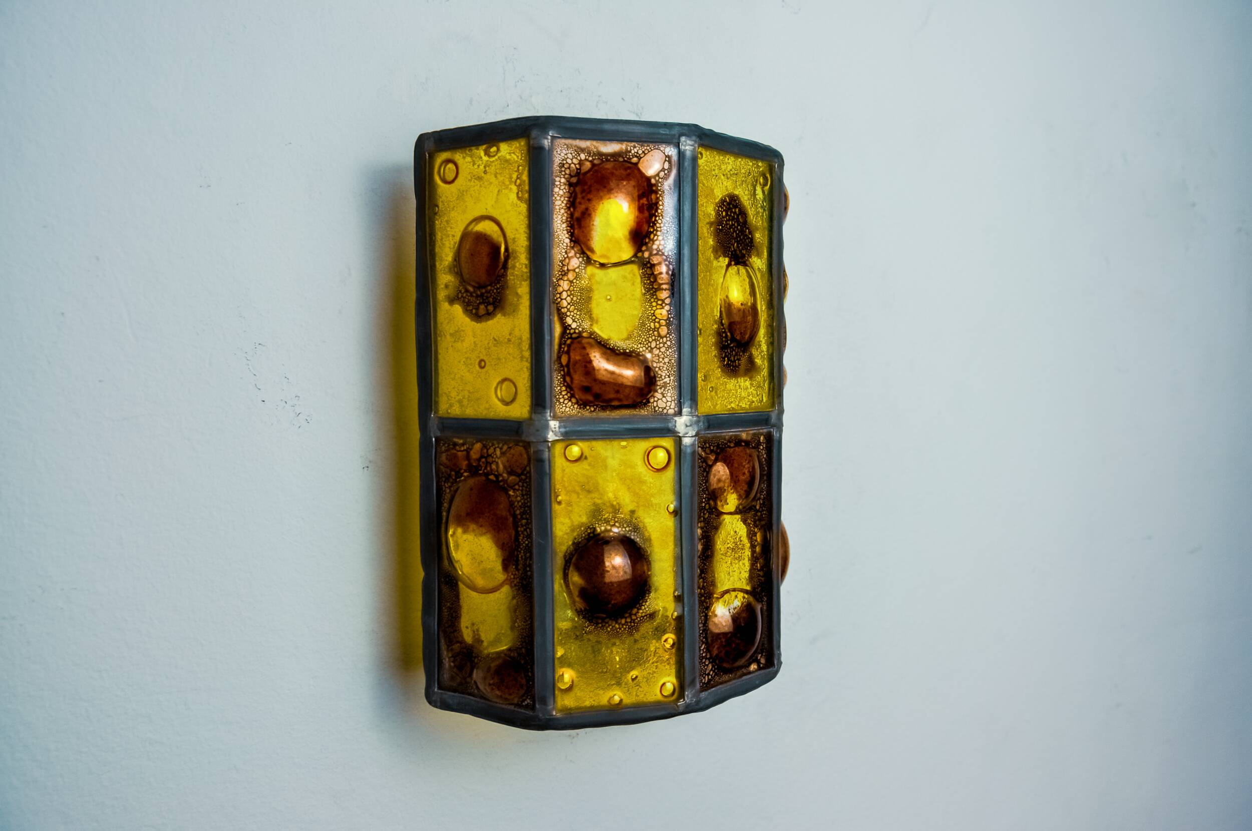 Brutalist wall lamp by Felipe Derflingher for Feders, blown glass, 1960, Mexico