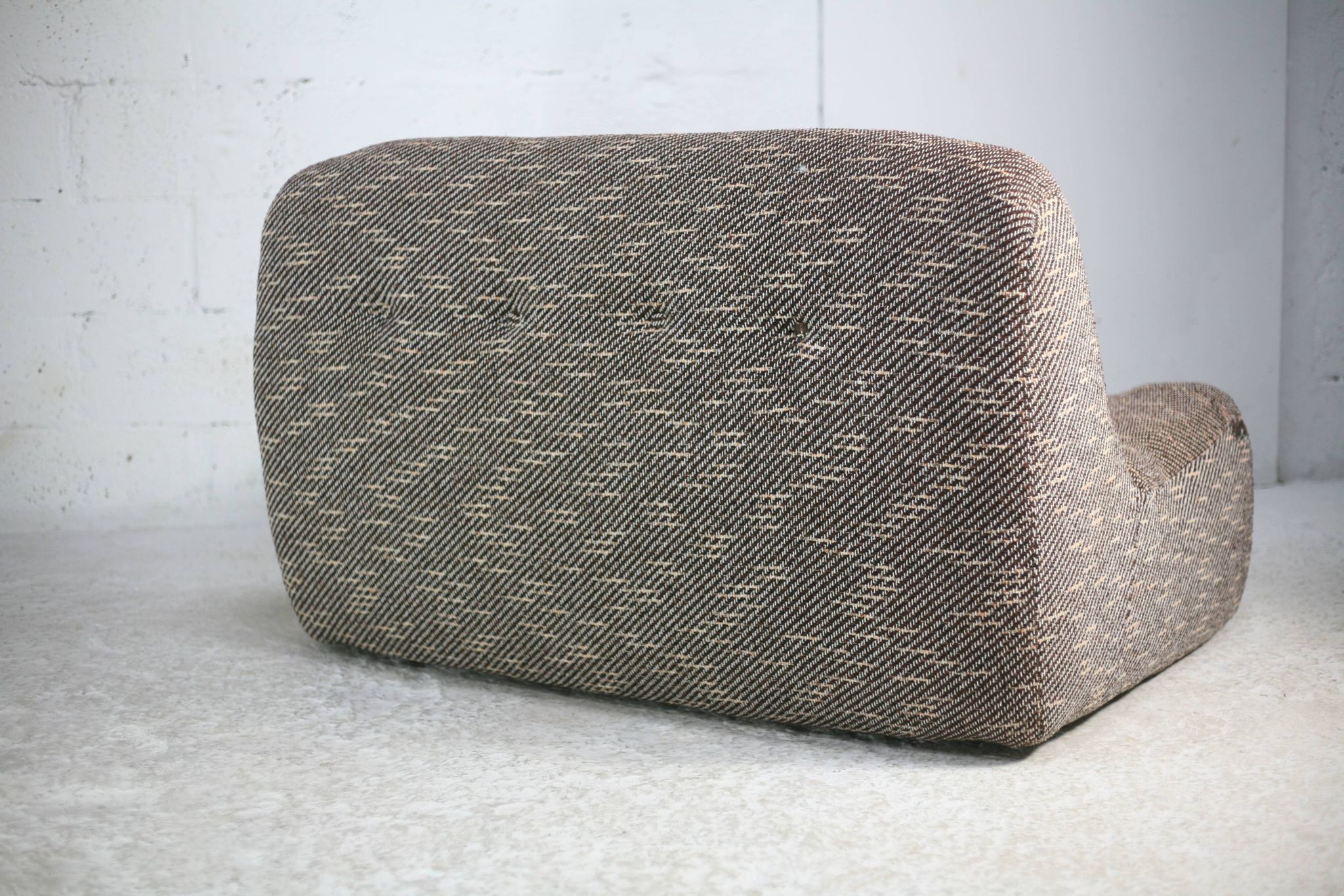 Space age sofa. Foam and fabrics. Circa 1970