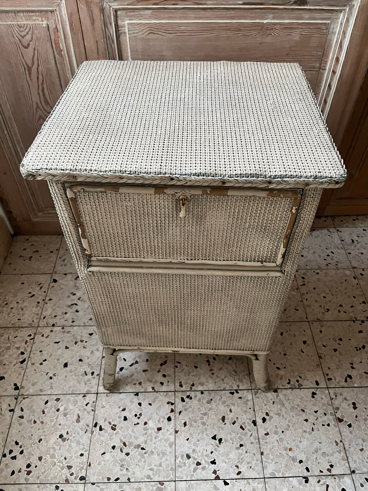 Bedside table