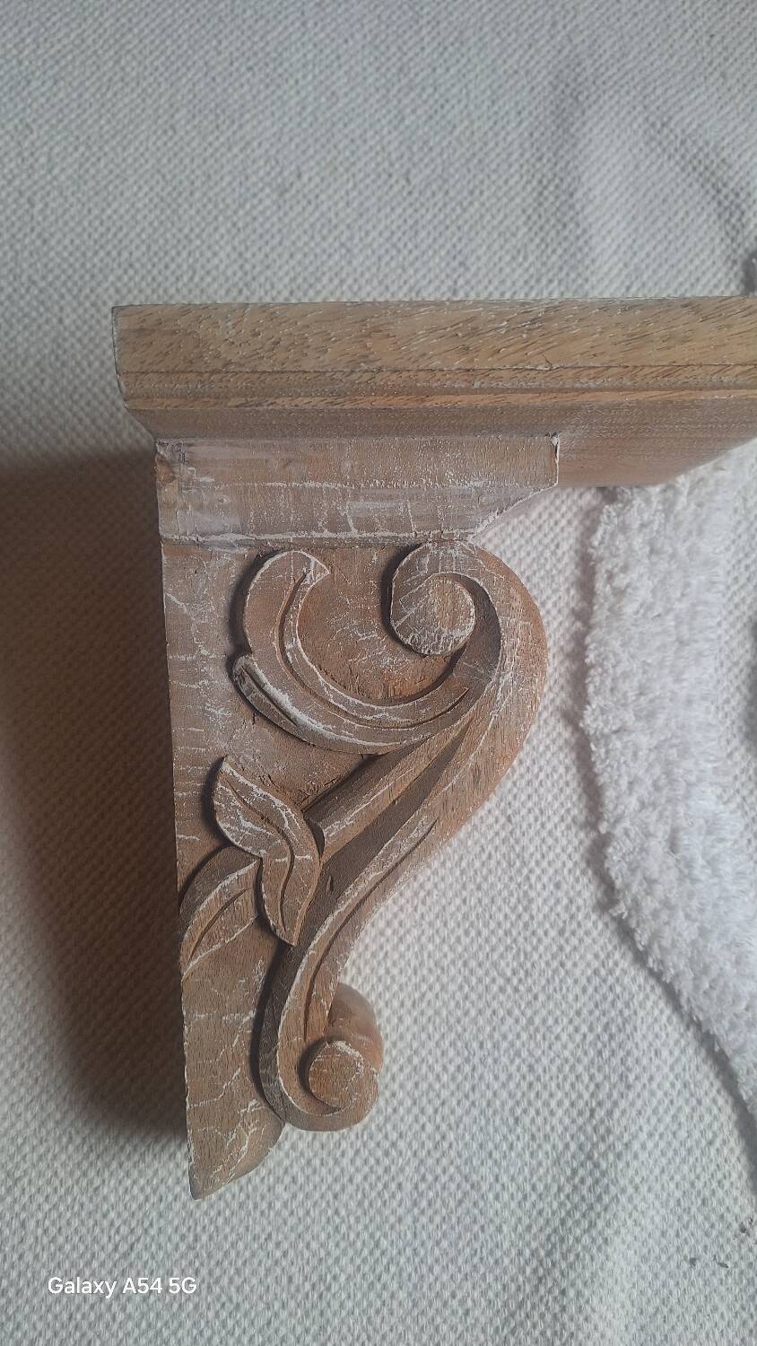 Applique, console bois