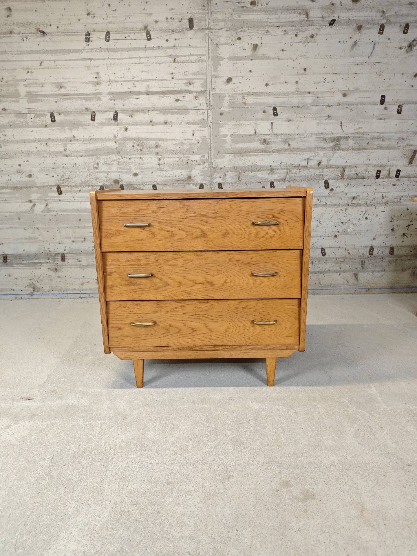 Vintage chest of drawers