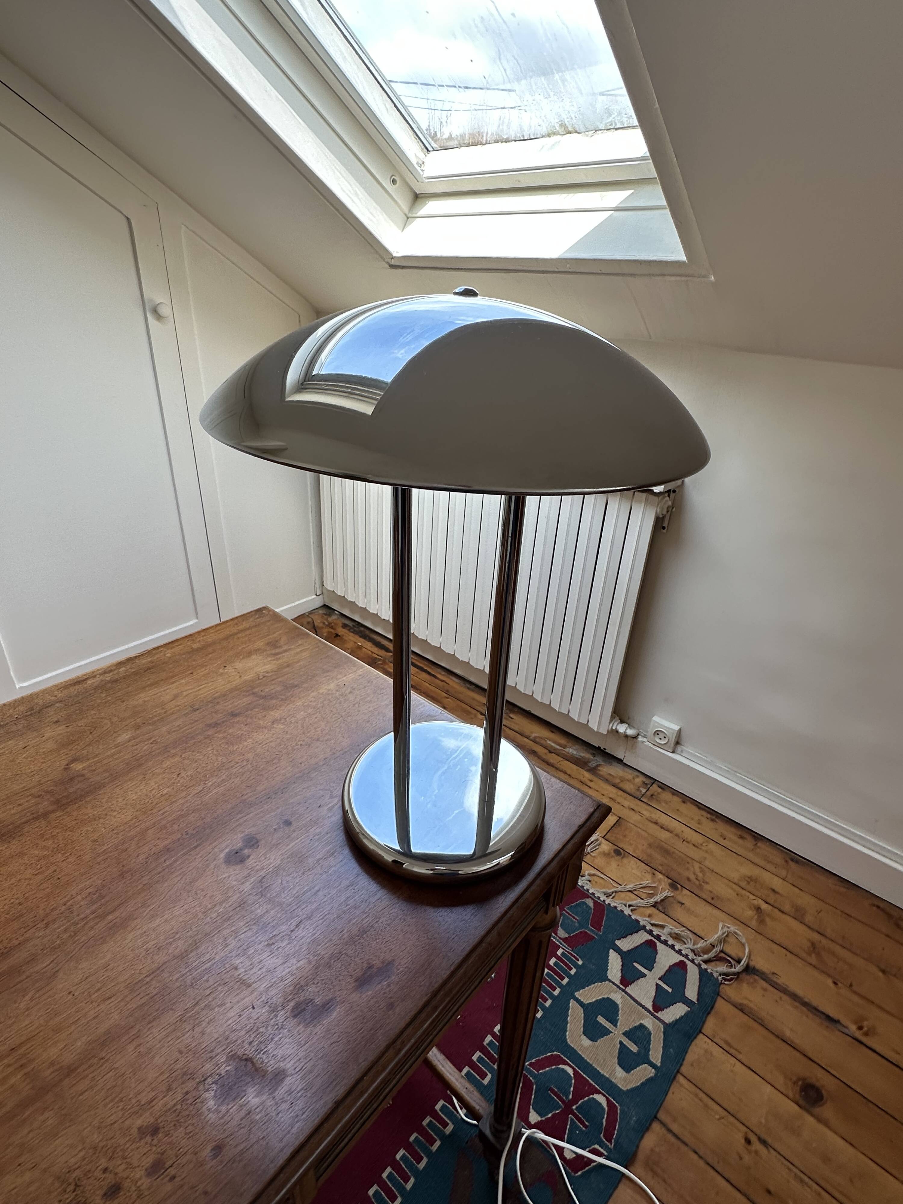 Art Deco Style Metal Lamp