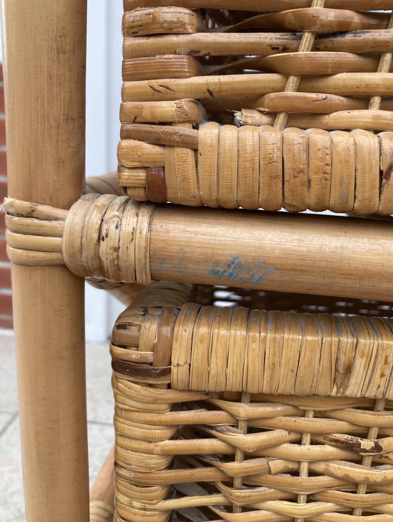Vintage rattan chiffonier