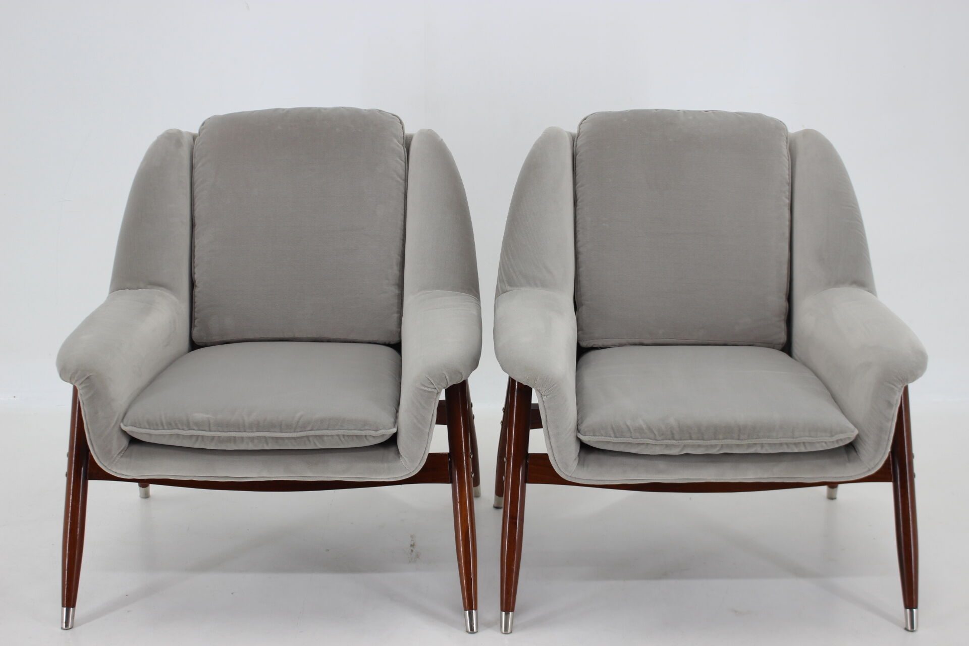 1980s pair of italian refurbished armchairs