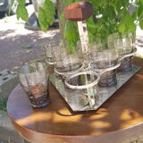 Aperitif or cabaret service 30s