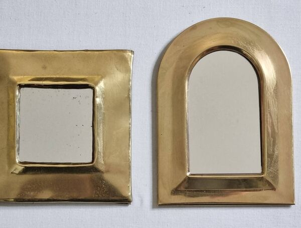 Ensemble de 3 miroirs en laiton formes arche et carré 11 x 15 cm