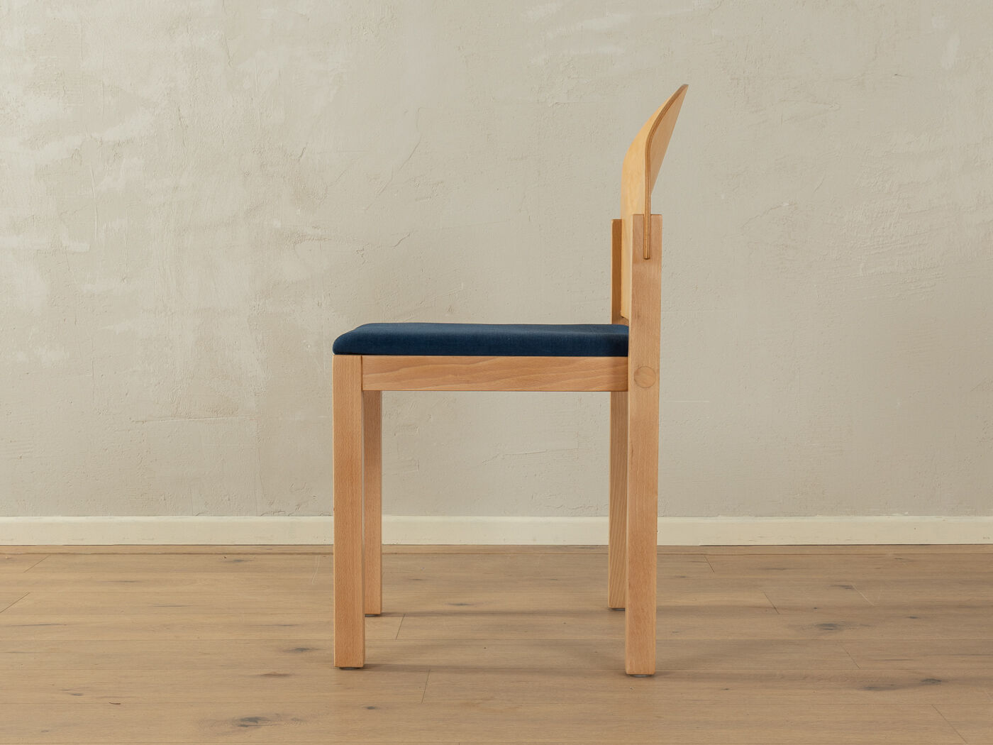 Dining chair by Arno Votteler