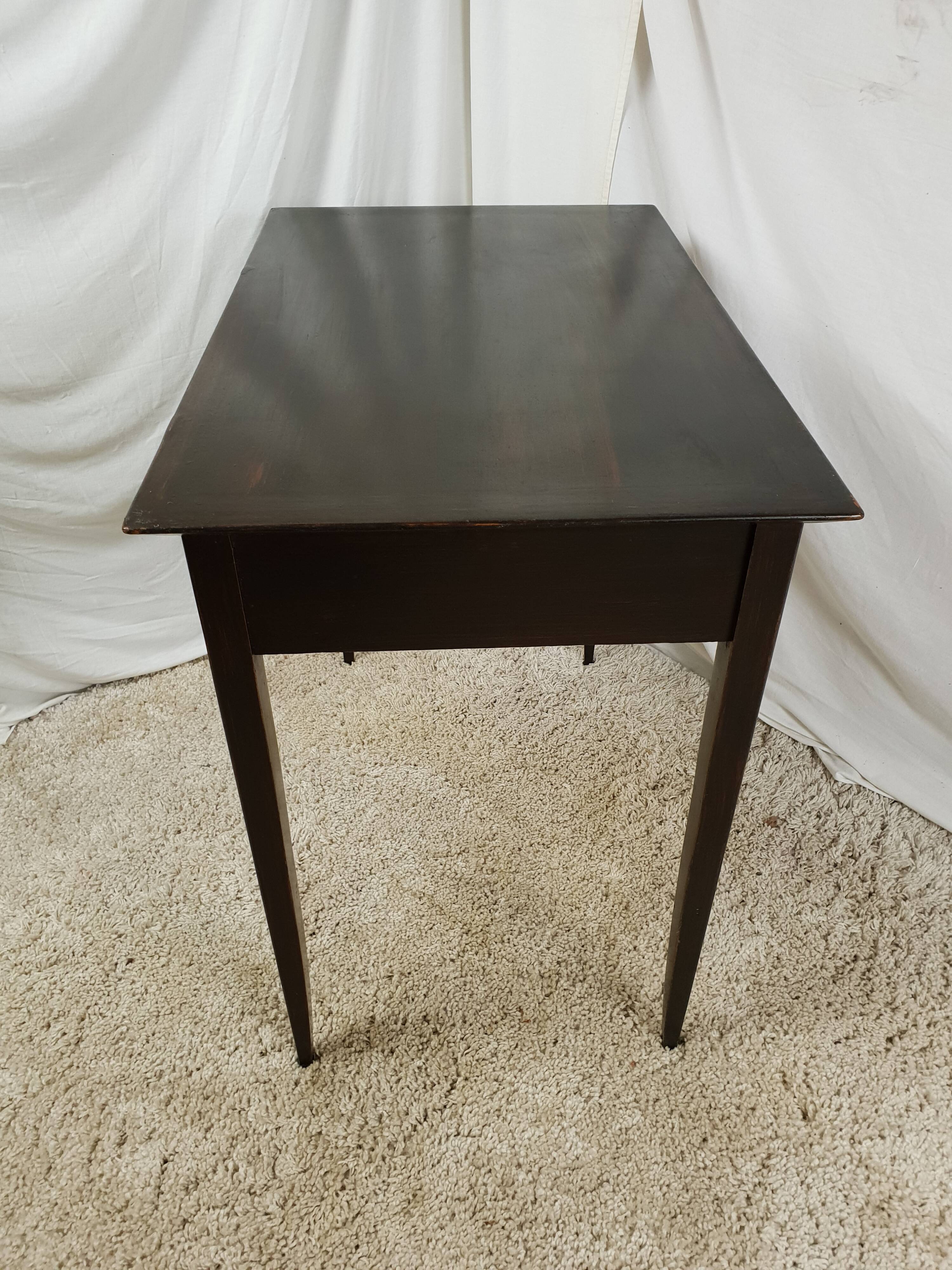 Desk year 60