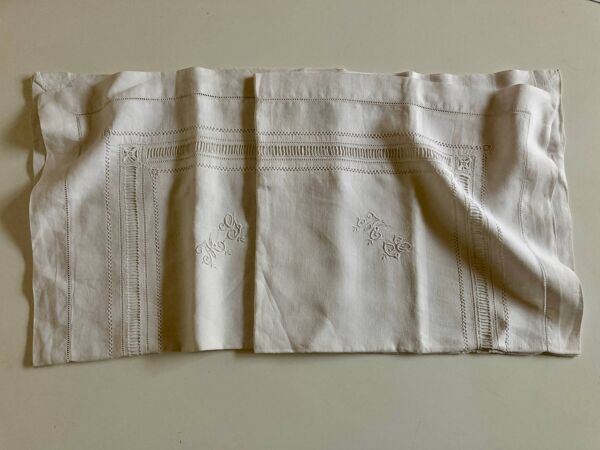 Paire de taies d'oreiller de trousseau 19e en fil de lin Louis Philippe