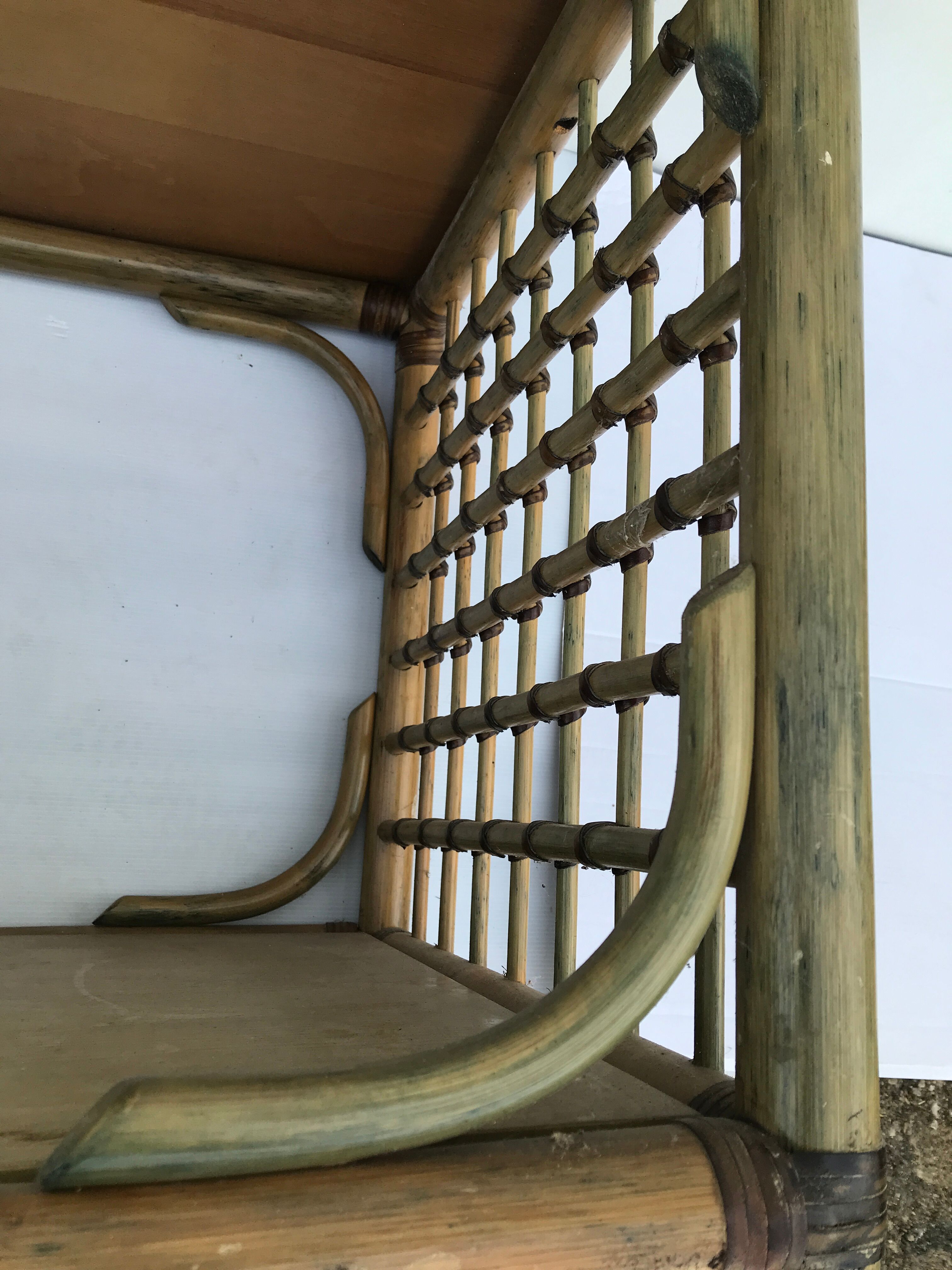 Wicker rattan coffee table 60s-70s