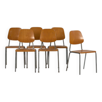 6 chaises de style industriel, vers 1950
