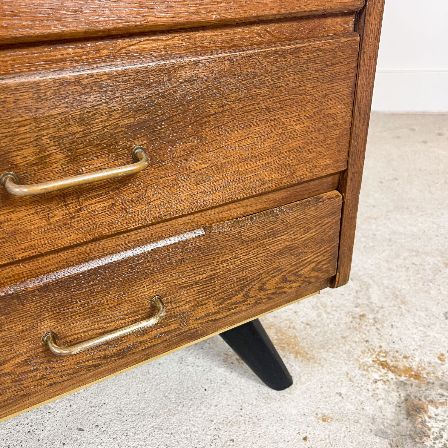 Vintage oak shop jewellery display counter with drawers