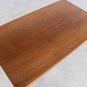 Table basse en teck sur roulettes, Suède années 60