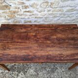 Farmhouse table with one drawer