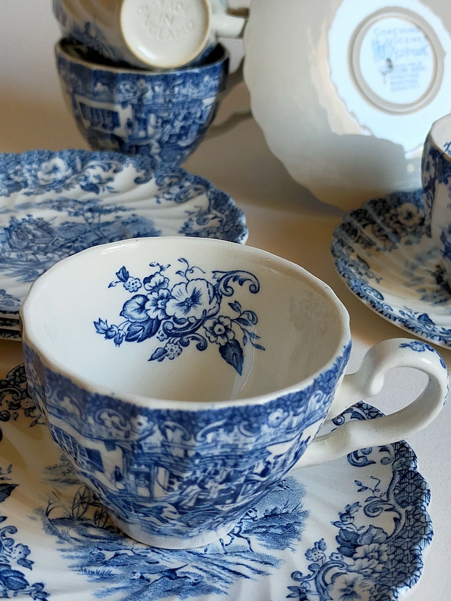 Six cups of coffee fine porcelain English JOHNSON BROS