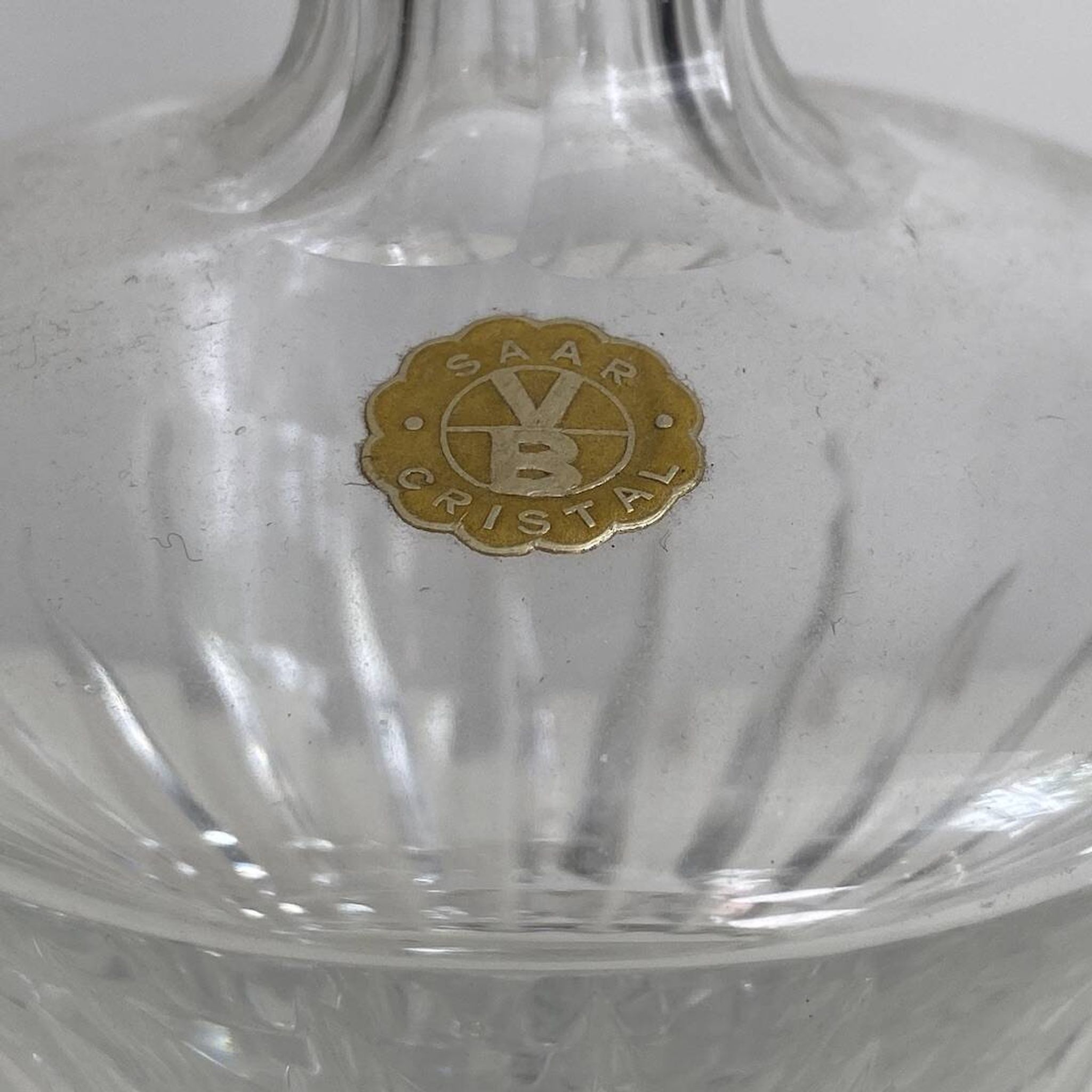 Carafe en cristal vintage