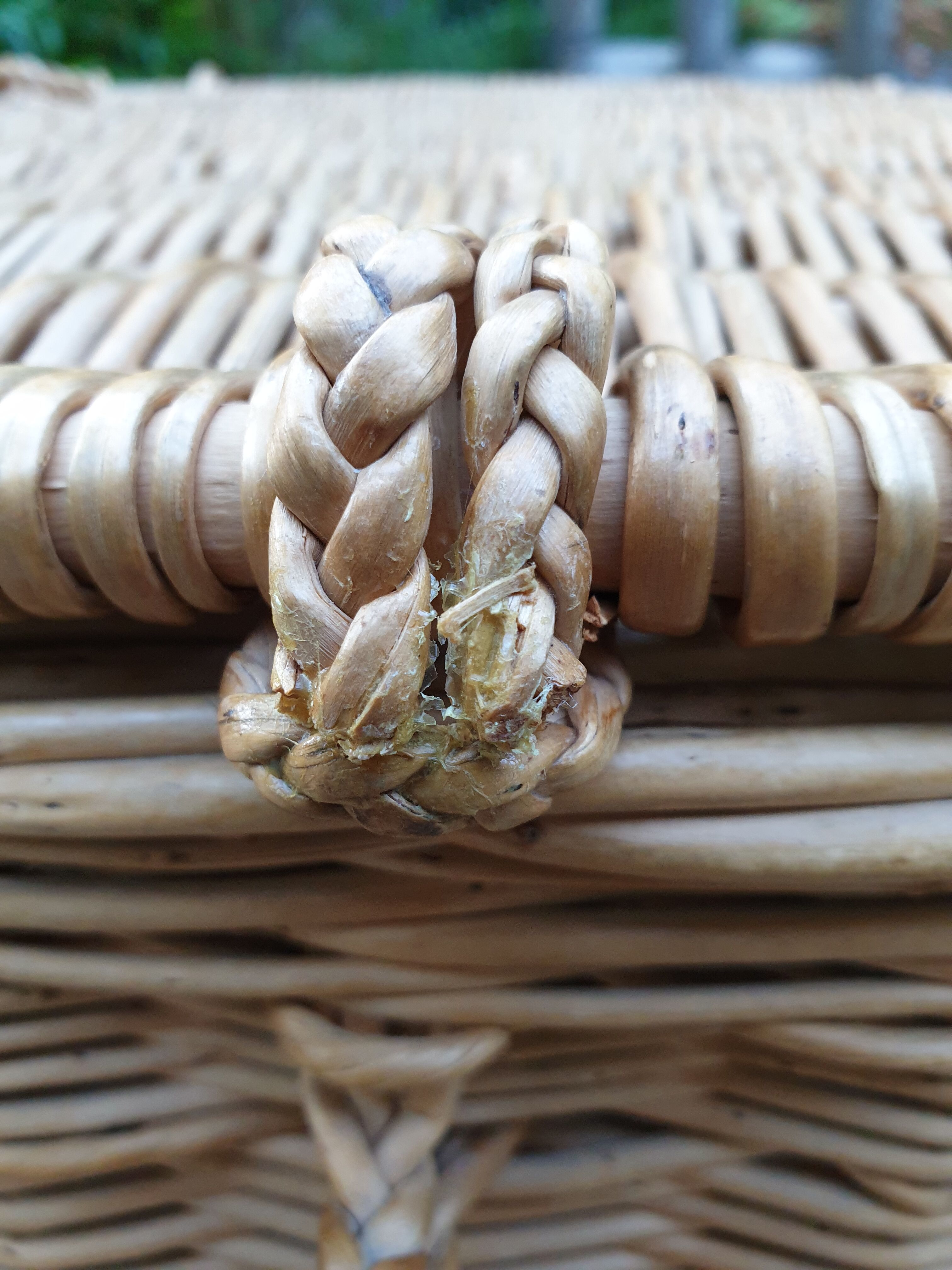 Wicker basket or laundry basket