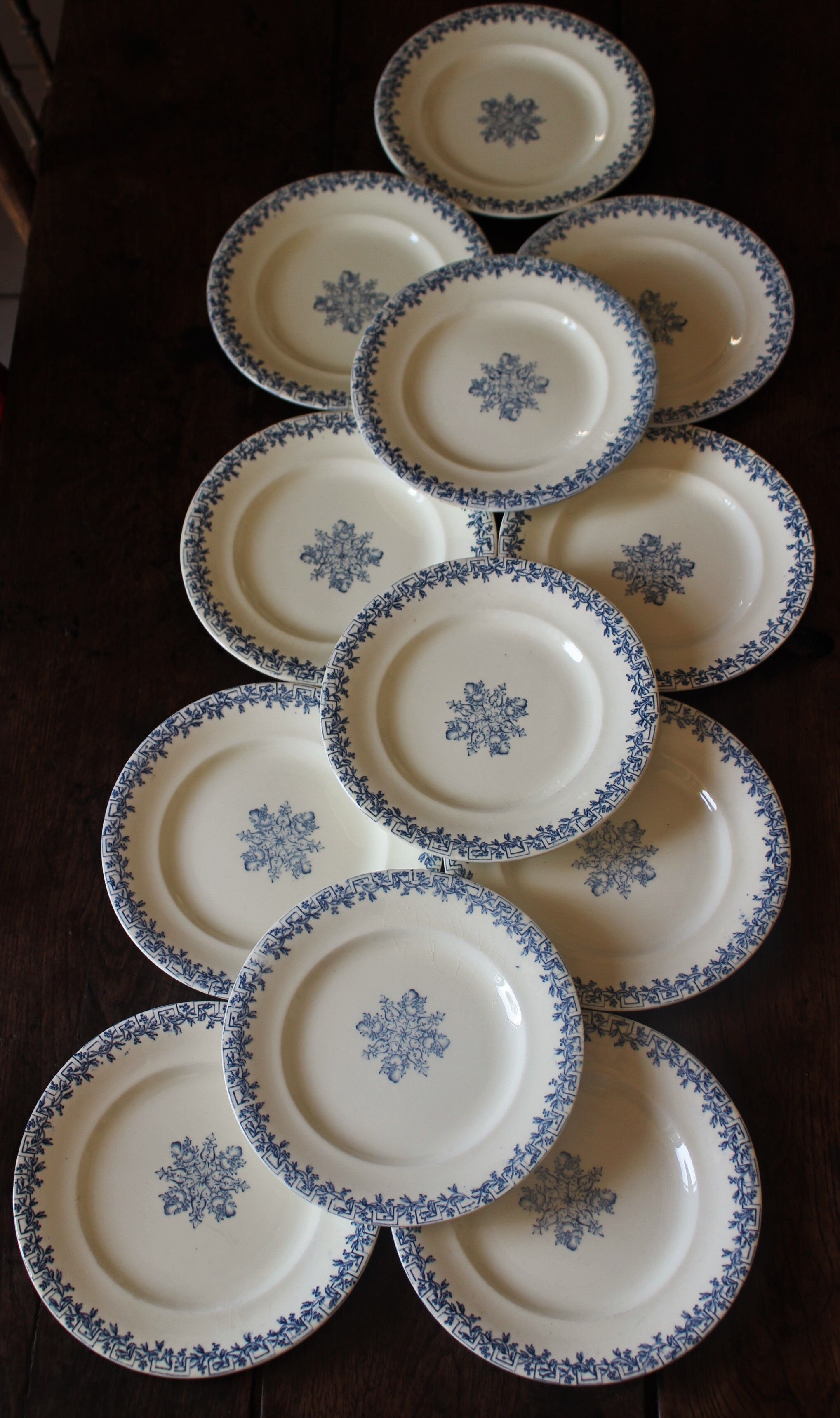 Lot 12 flat plates Iron Earth Blue Clairefontaine Greek