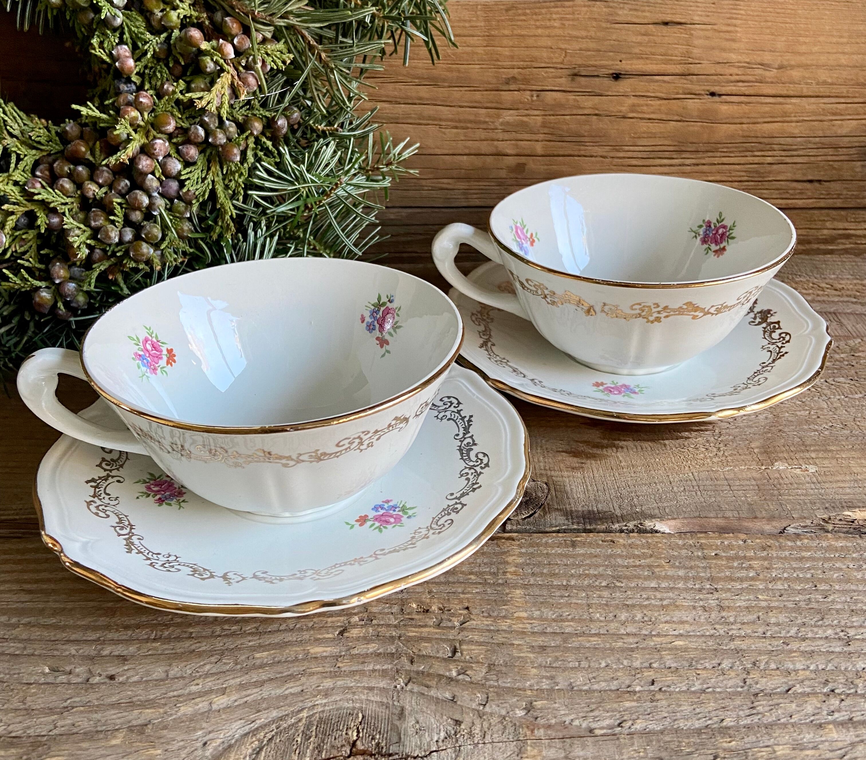 Duo of vintage floral cups
