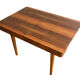 Table à manger extensible en noyer des années 1960