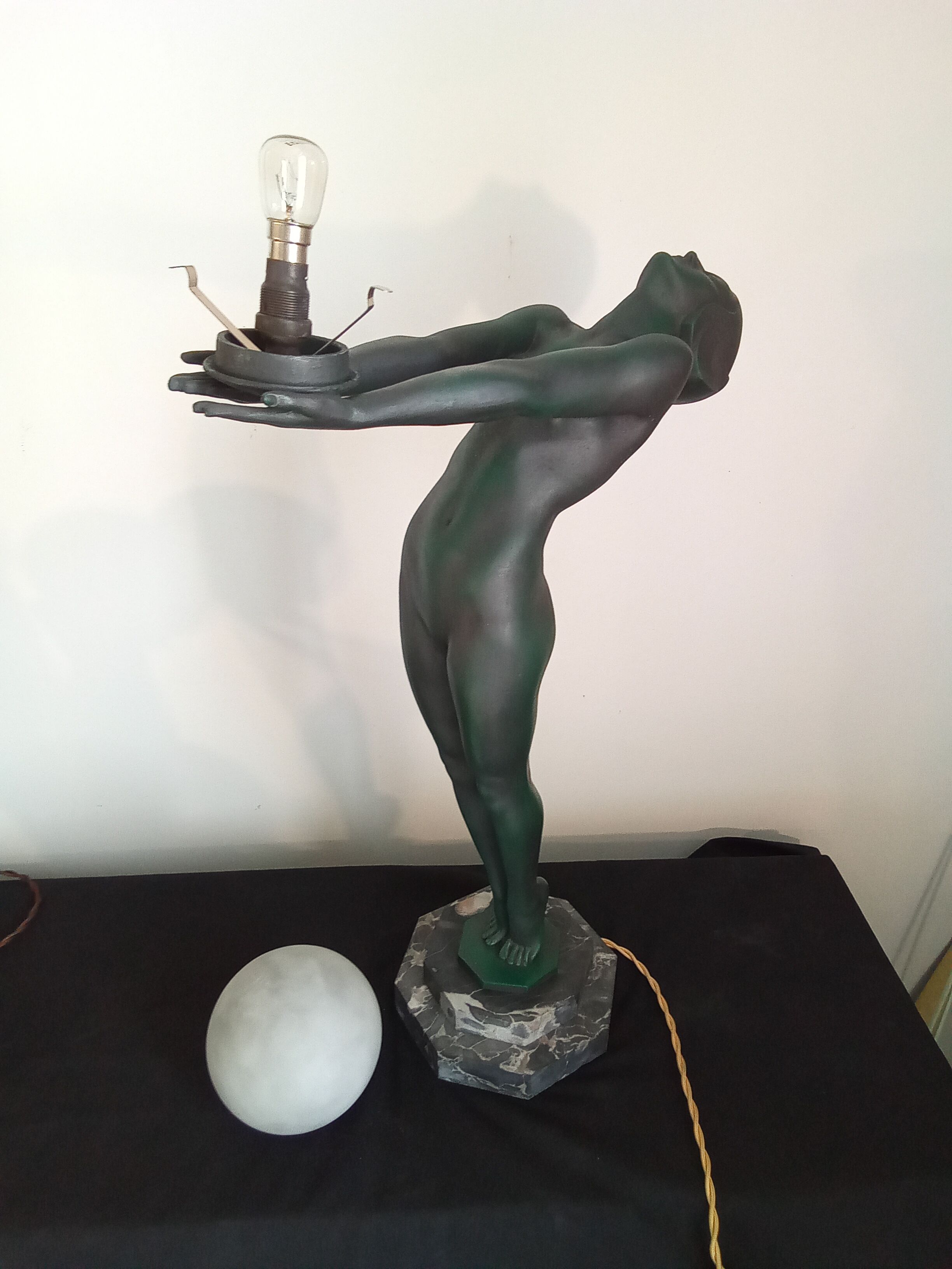 Max Le Verrier Large Art Deco lamp model "Lumina" 64 CM