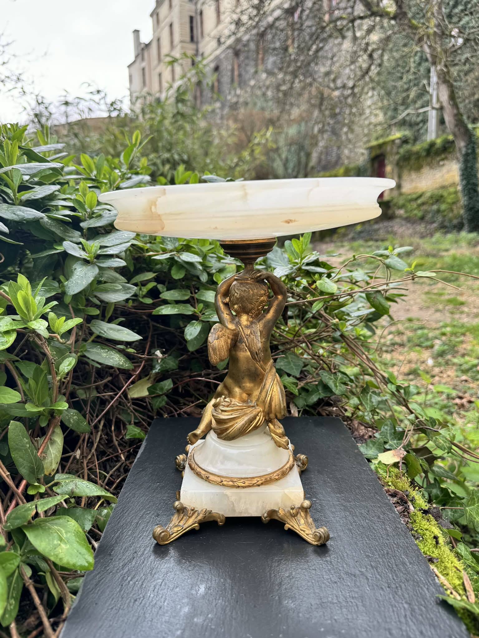 Large bronze and onyx catchall from French Algeria, late 19th century.