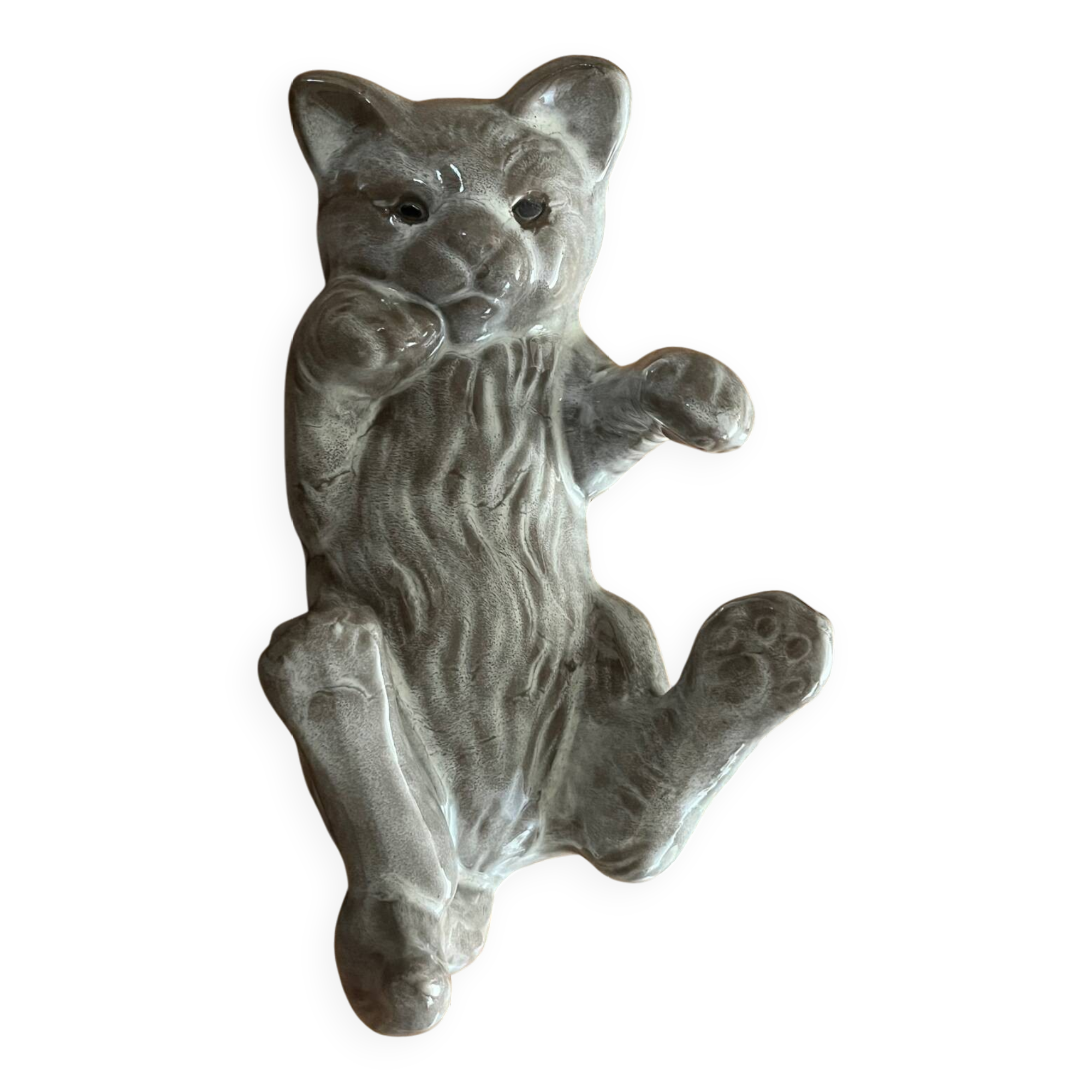 Chat sculpture. Grès . Taille réelle