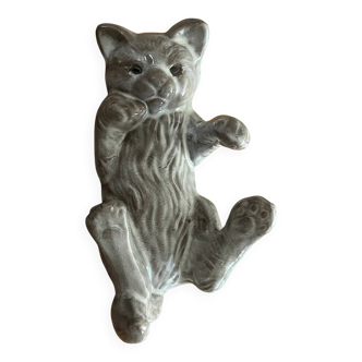 Cat sculpture. Sandstone. Actual size
