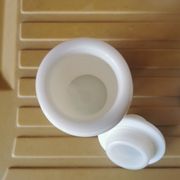 6 bathroom pots