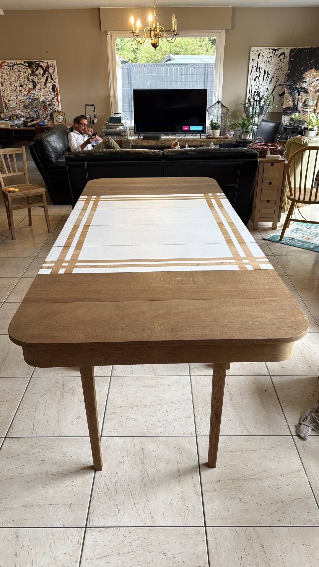 Oak table with extensions
